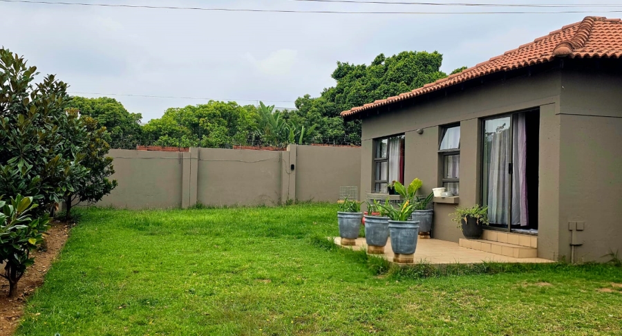 To Let 2 Bedroom Property for Rent in Greengate Gauteng