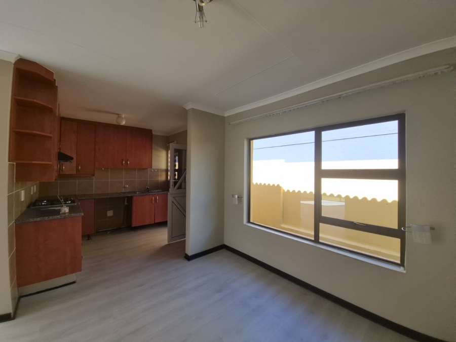 To Let 2 Bedroom Property for Rent in Greengate Gauteng