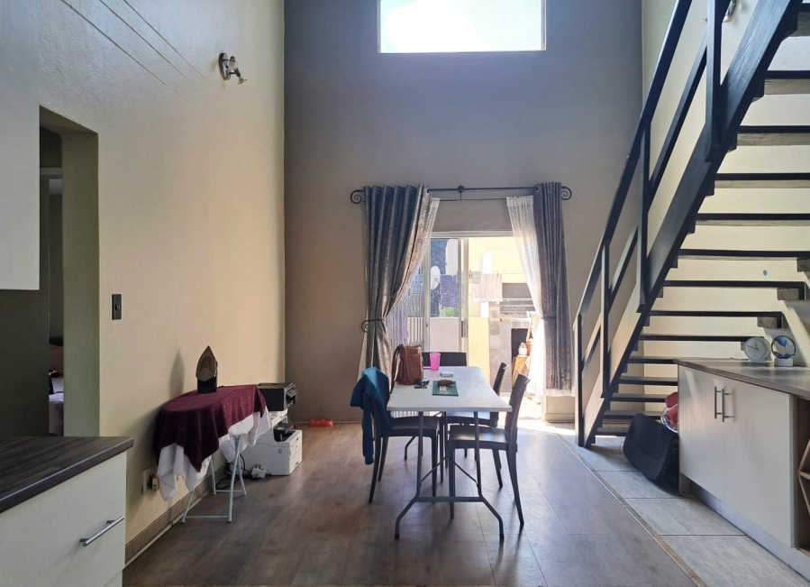 2 Bedroom Property for Sale in North Riding Gauteng