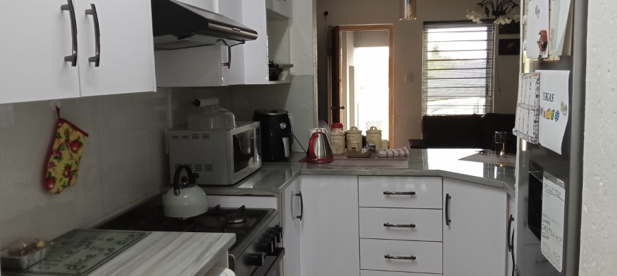 2 Bedroom Property for Sale in Rangeview Gauteng