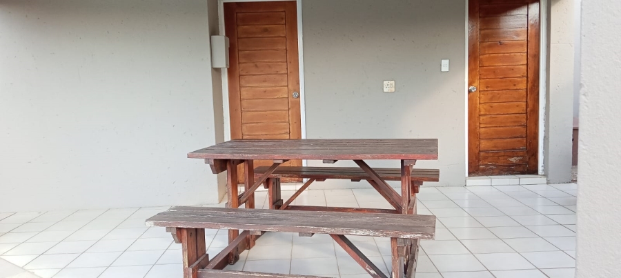 2 Bedroom Property for Sale in Rangeview Gauteng