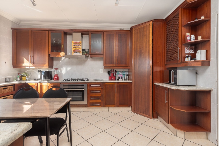 To Let 4 Bedroom Property for Rent in Meyersdal Gauteng