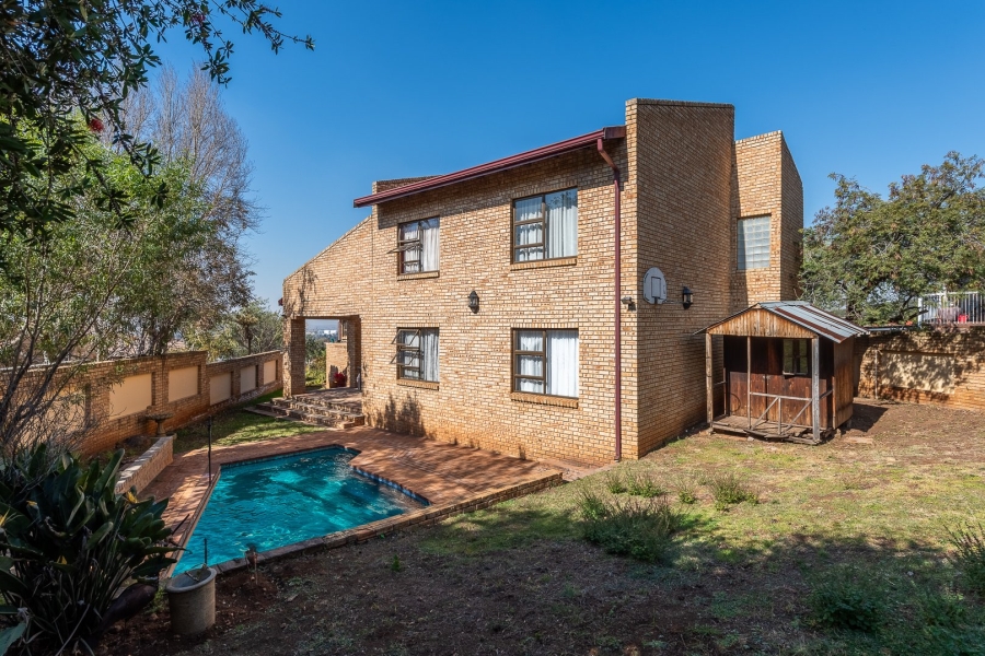 To Let 4 Bedroom Property for Rent in Meyersdal Gauteng