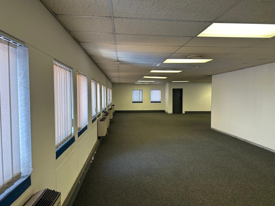 To Let commercial Property for Rent in Randjespark Gauteng