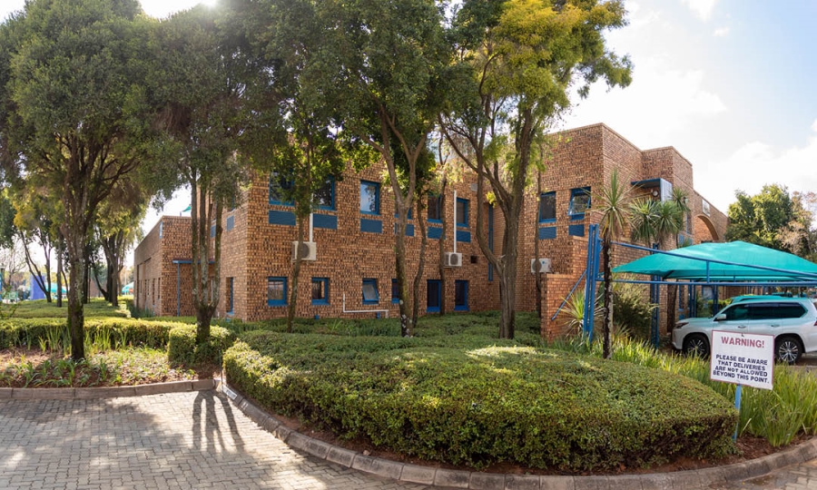 To Let commercial Property for Rent in Randjespark Gauteng