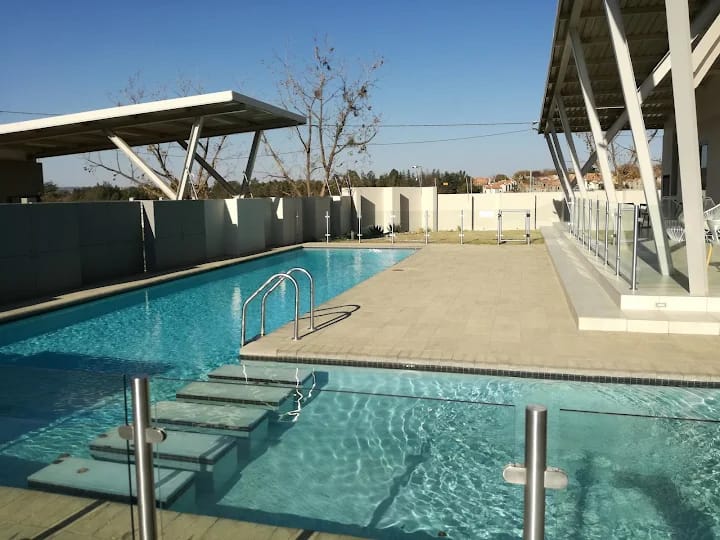 2 Bedroom Property for Sale in Broadacres Gauteng