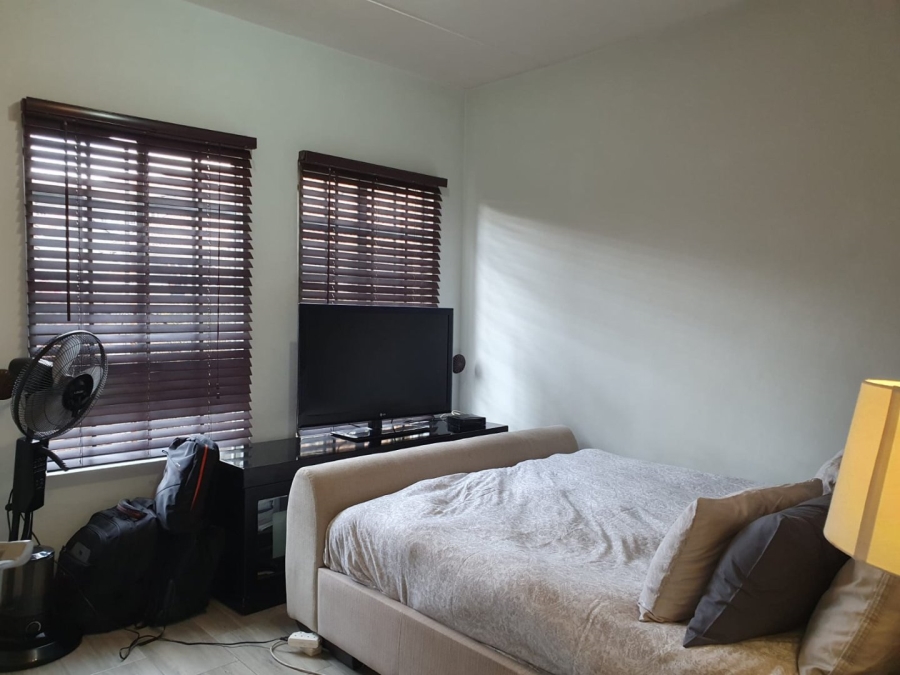 To Let 2 Bedroom Property for Rent in Greenstone Hill Gauteng