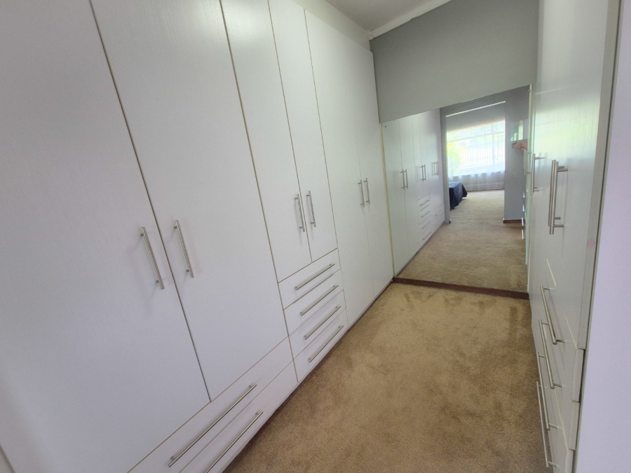 4 Bedroom Property for Sale in Vanderbijlpark Sw 2 Gauteng