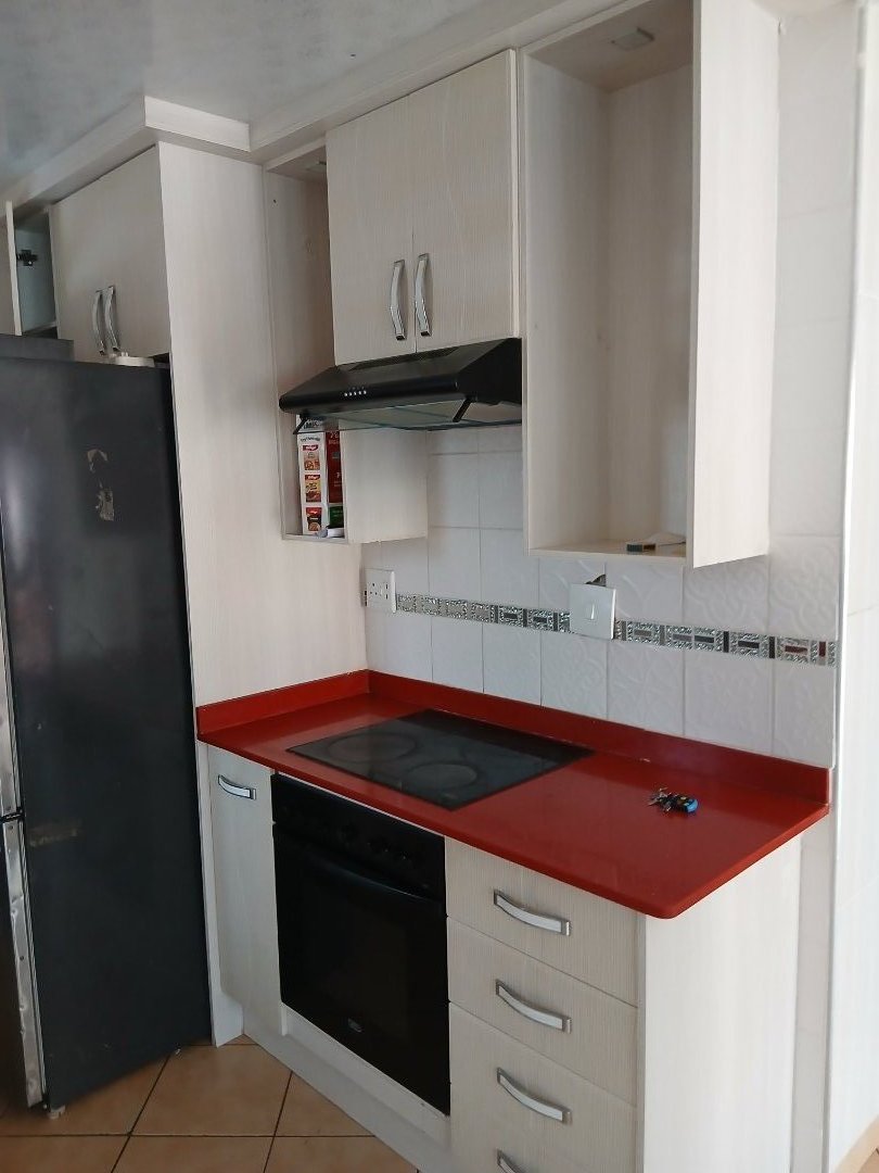 To Let 3 Bedroom Property for Rent in Rosslyn Gauteng