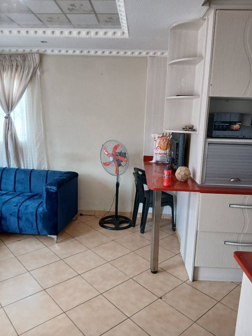 To Let 3 Bedroom Property for Rent in Rosslyn Gauteng
