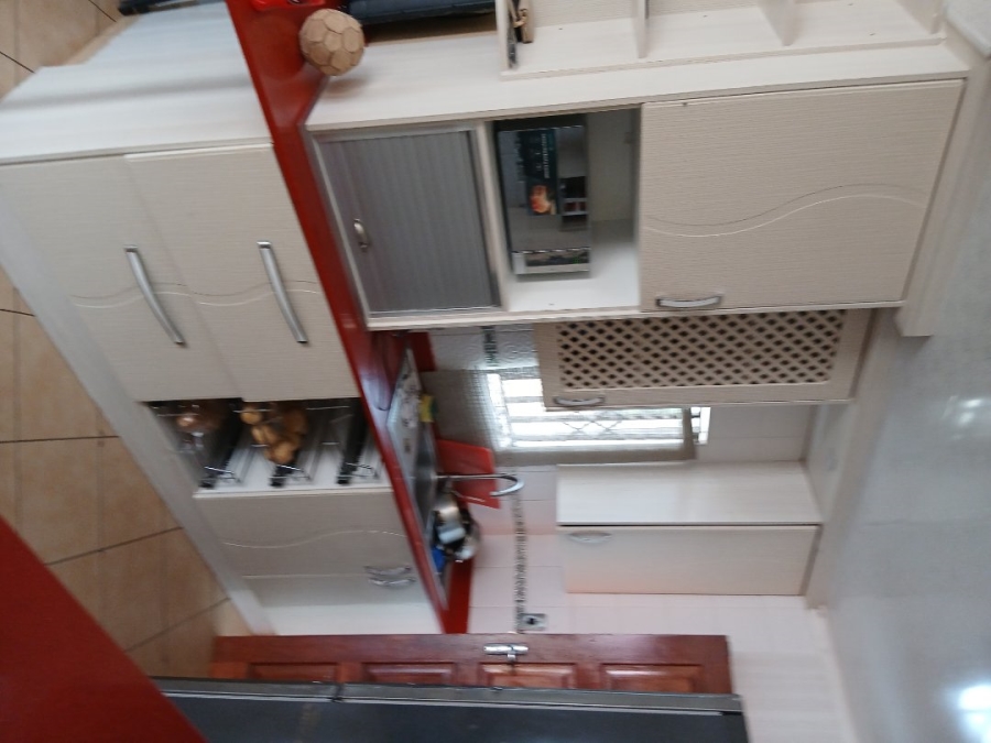 To Let 3 Bedroom Property for Rent in Rosslyn Gauteng