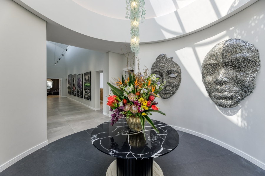 6 Bedroom Property for Sale in Waterfall Gauteng