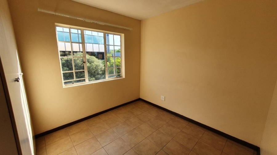 3 Bedroom Property for Sale in Noordwyk Gauteng