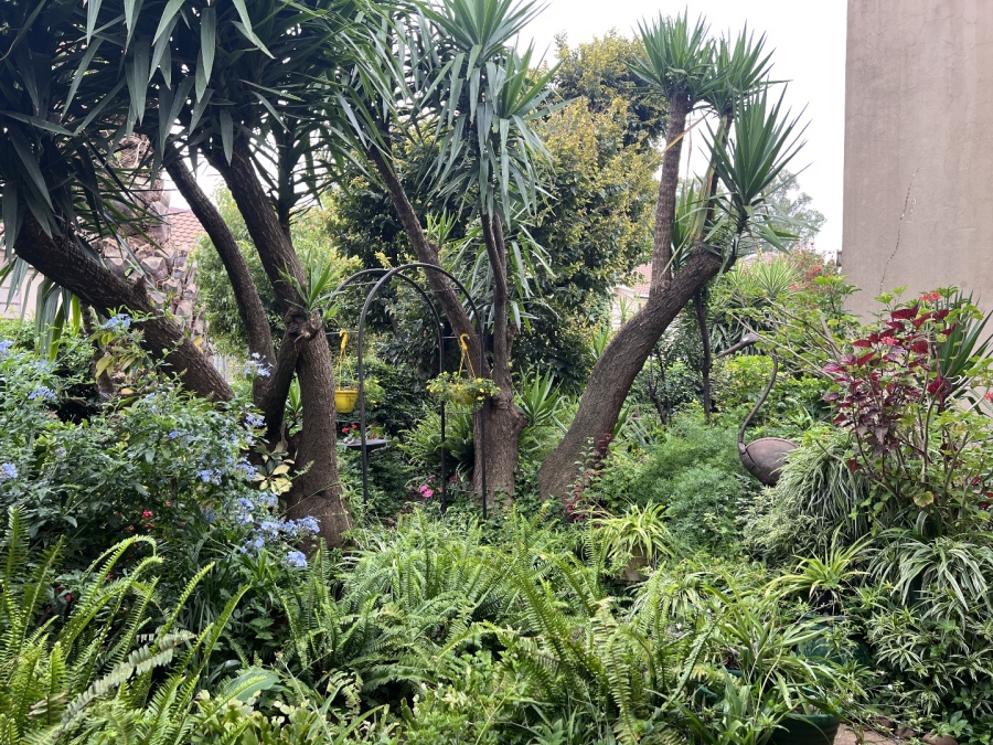 2 Bedroom Property for Sale in Bedford Gardens Gauteng