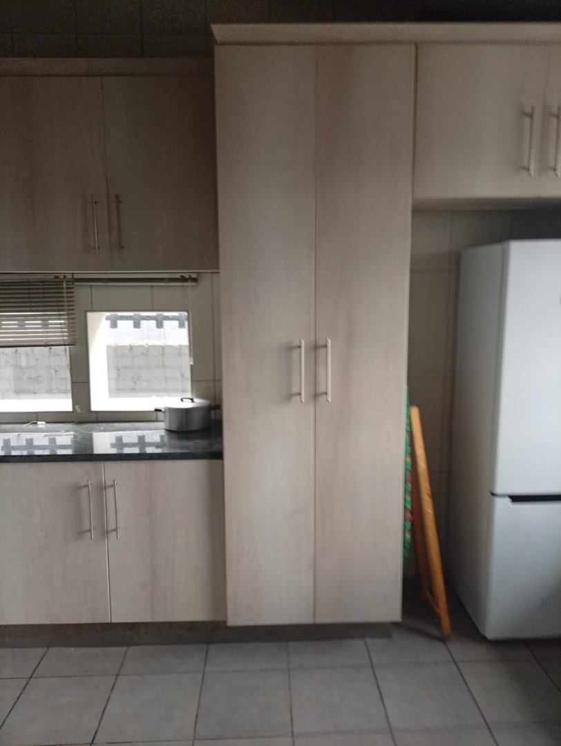  Bedroom Property for Sale in Brixton Gauteng