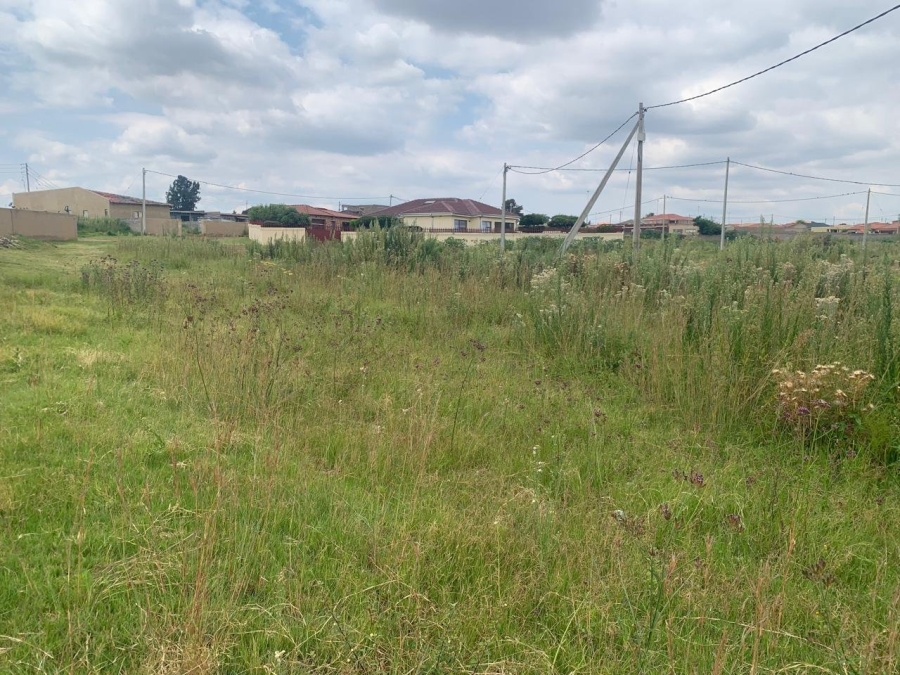 Commercial Property for Sale in Mohlakeng Gauteng