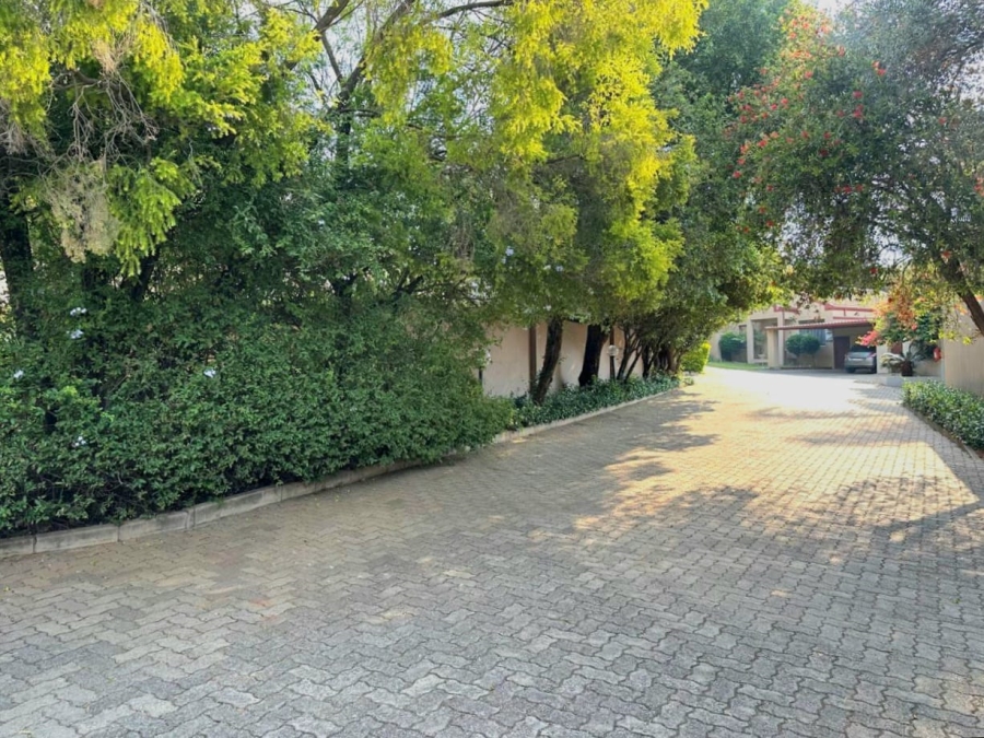 2 Bedroom Property for Sale in Zwartkop Gauteng