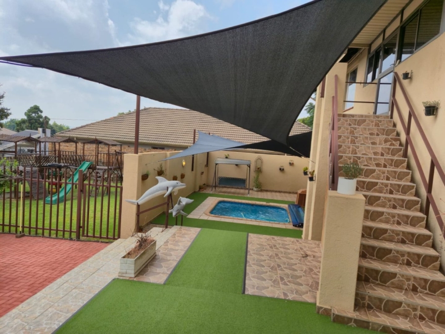 5 Bedroom Property for Sale in Heidelberg Gauteng