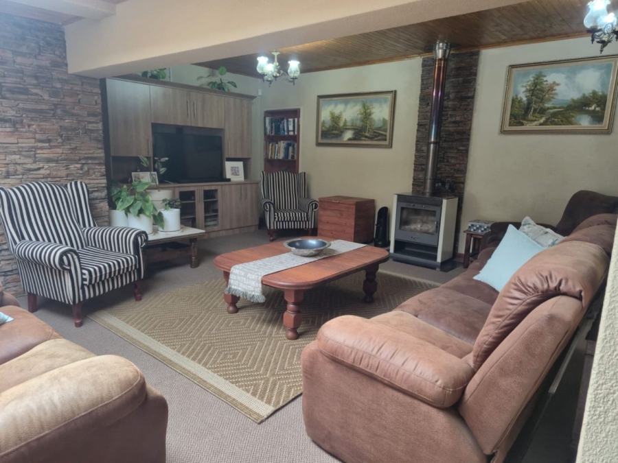 5 Bedroom Property for Sale in Heidelberg Gauteng