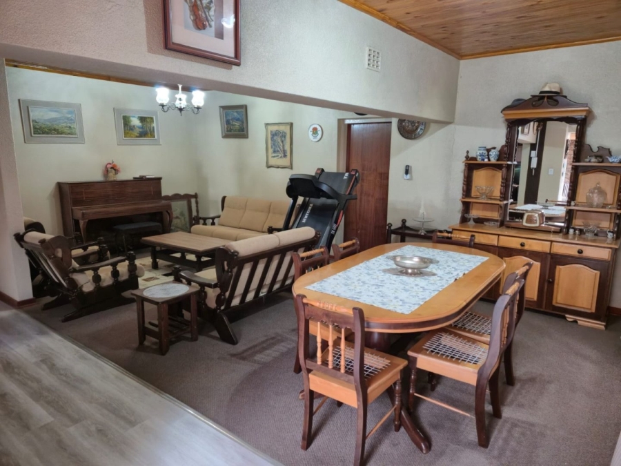 5 Bedroom Property for Sale in Heidelberg Gauteng