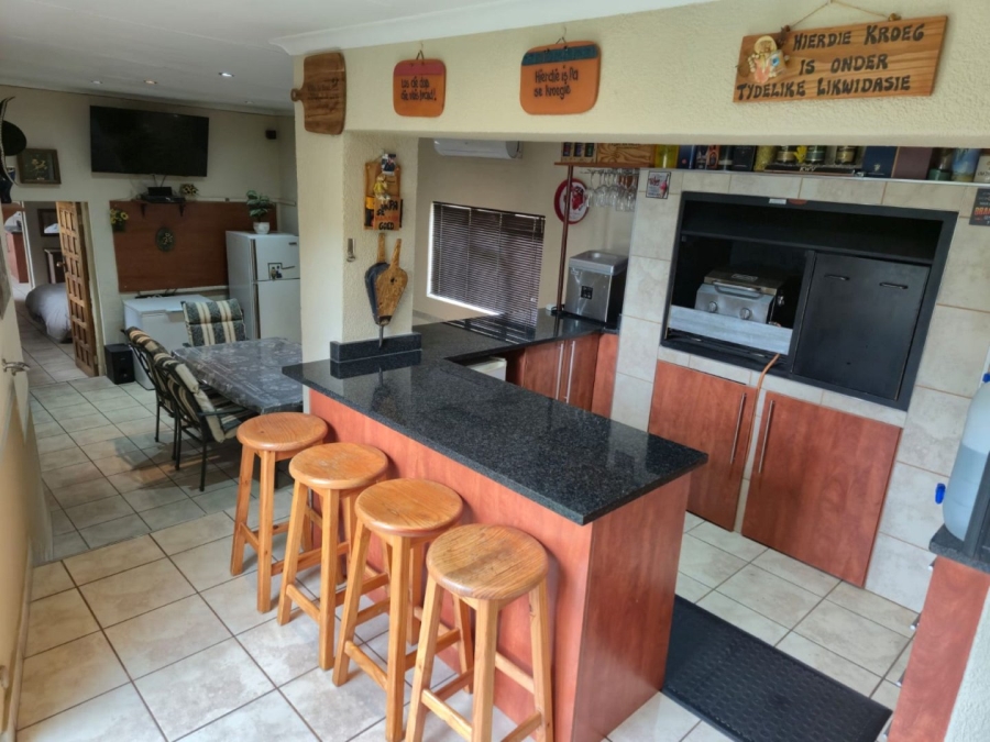 5 Bedroom Property for Sale in Heidelberg Gauteng