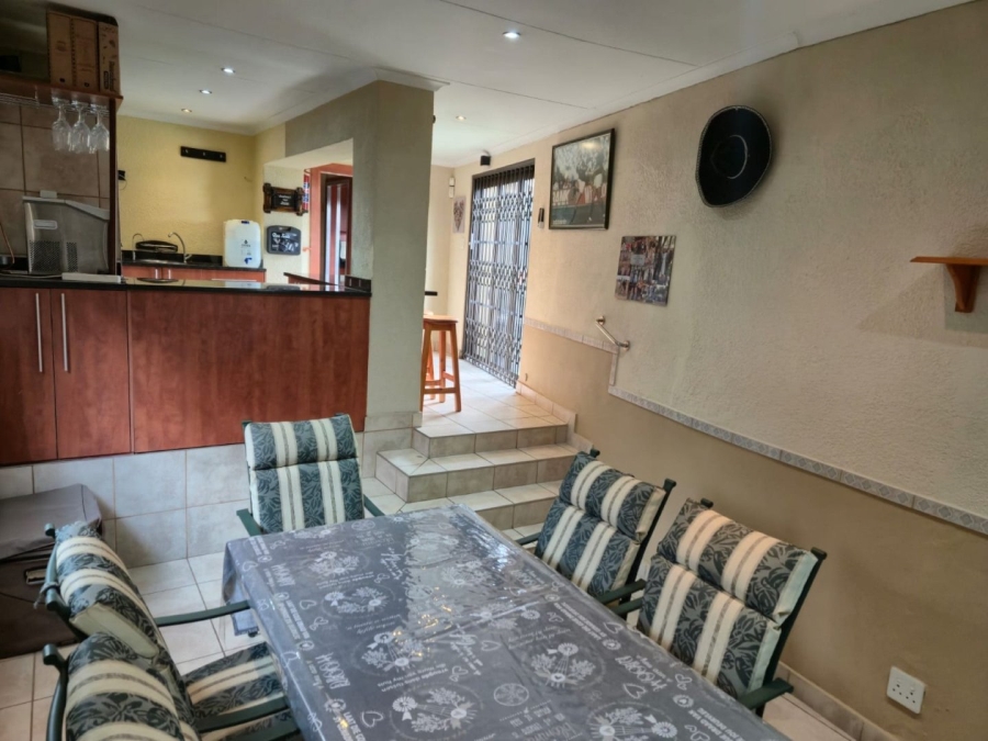 5 Bedroom Property for Sale in Heidelberg Gauteng