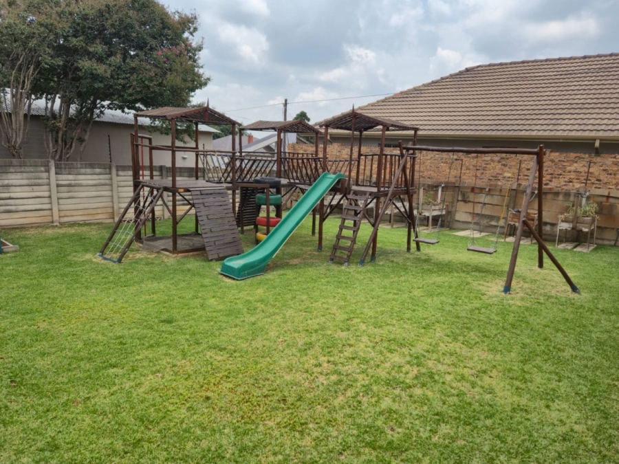 5 Bedroom Property for Sale in Heidelberg Gauteng