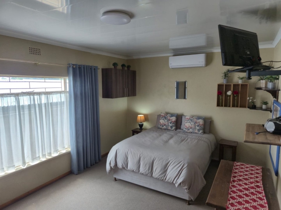 5 Bedroom Property for Sale in Heidelberg Gauteng