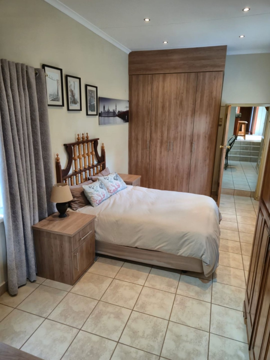 5 Bedroom Property for Sale in Heidelberg Gauteng