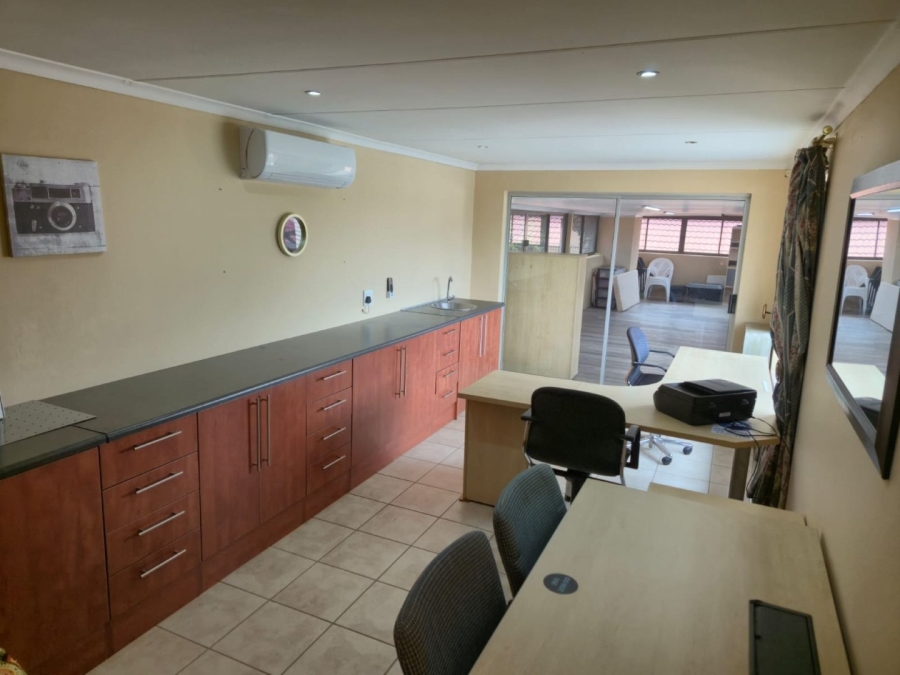 5 Bedroom Property for Sale in Heidelberg Gauteng