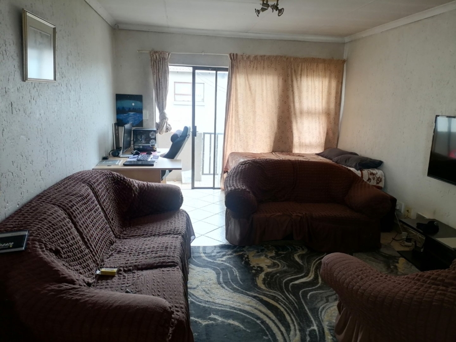  Bedroom Property for Sale in Beyers Park Gauteng