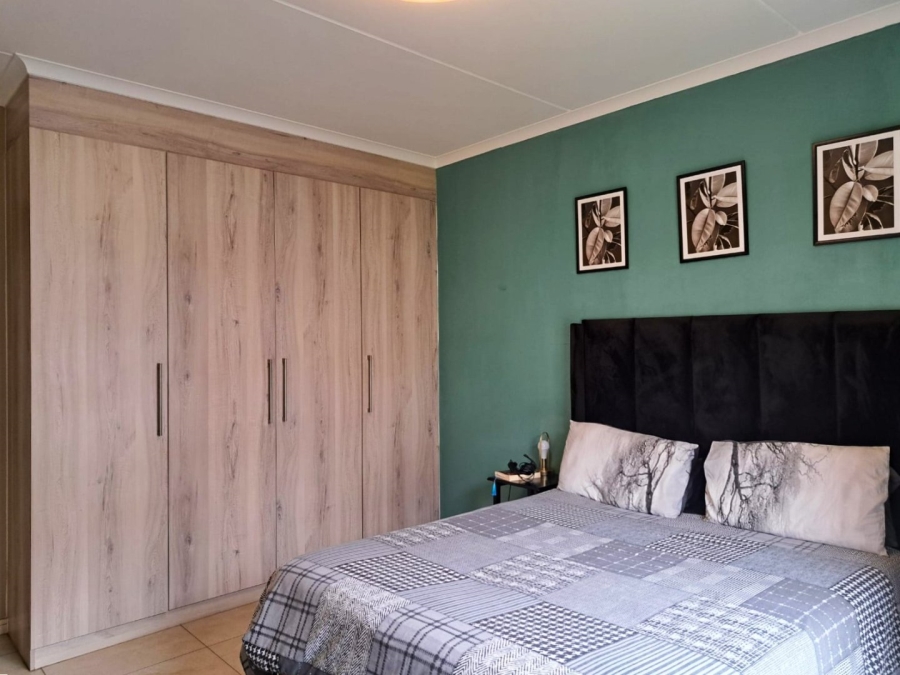 3 Bedroom Property for Sale in Noordhang Gauteng