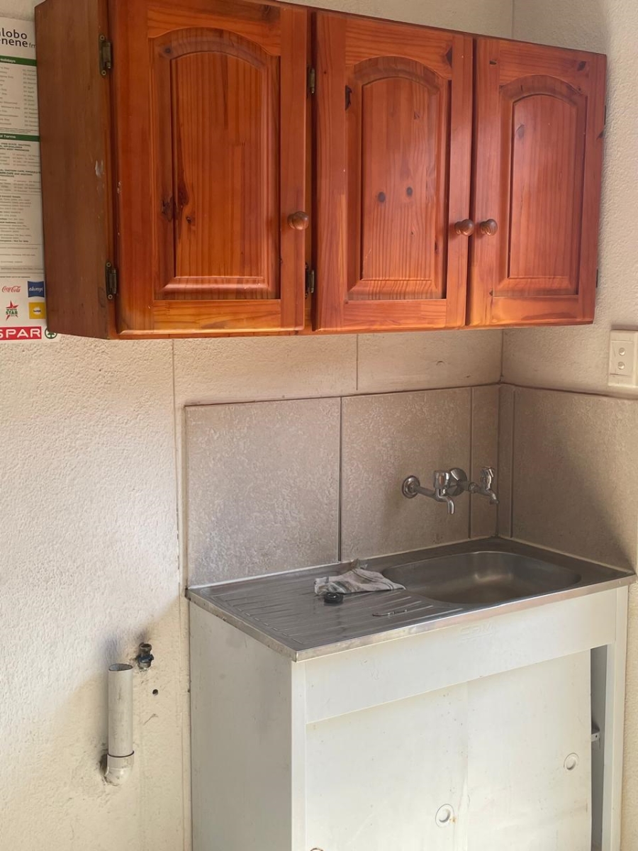 2 Bedroom Property for Sale in Windmill Park Gauteng