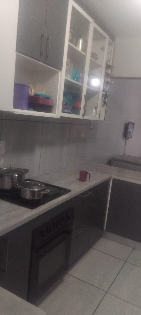 2 Bedroom Property for Sale in Germiston Central Gauteng