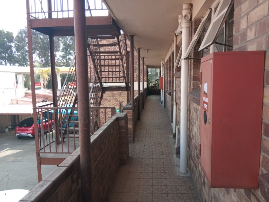 2 Bedroom Property for Sale in Germiston Central Gauteng