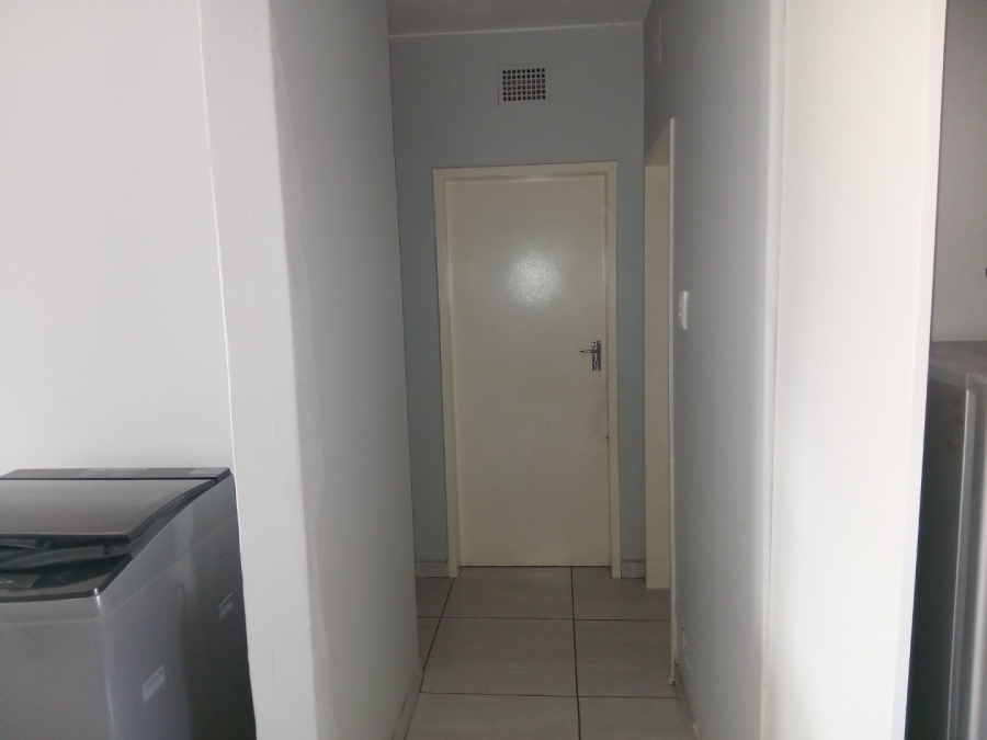 2 Bedroom Property for Sale in Germiston Central Gauteng