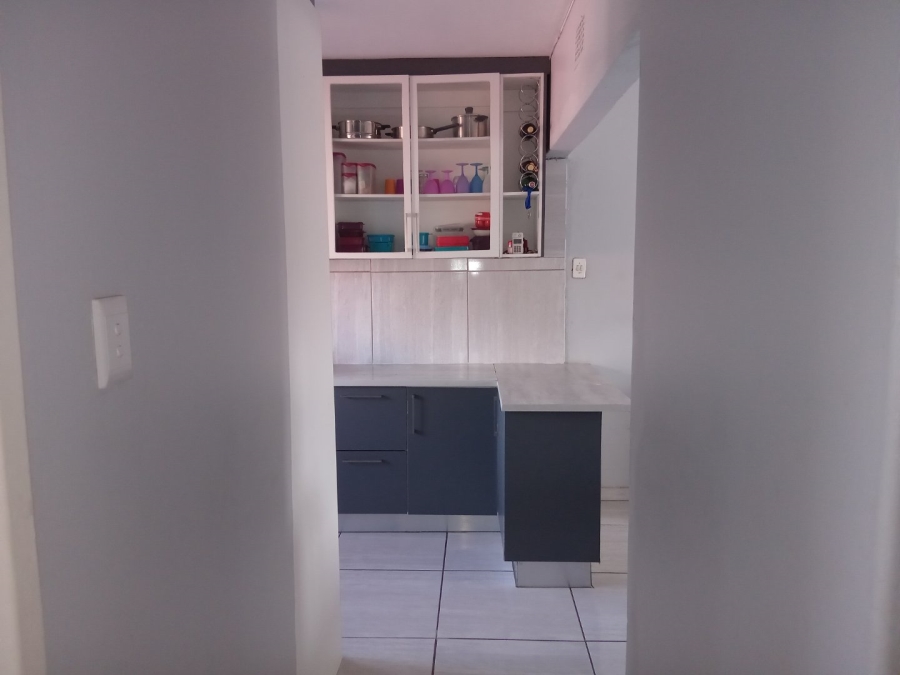 2 Bedroom Property for Sale in Germiston Central Gauteng