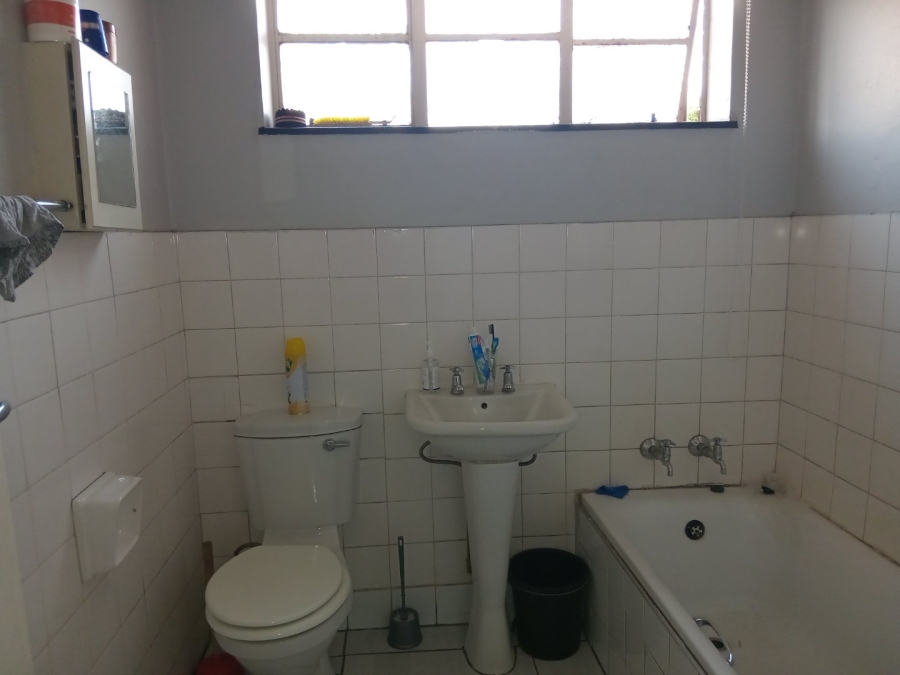 2 Bedroom Property for Sale in Germiston Central Gauteng