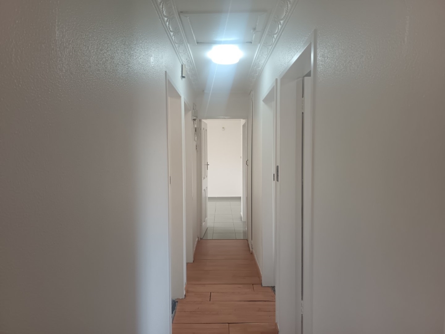 4 Bedroom Property for Sale in Lenasia South Gauteng