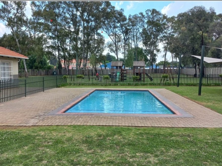 1 Bedroom Property for Sale in Comet Gauteng