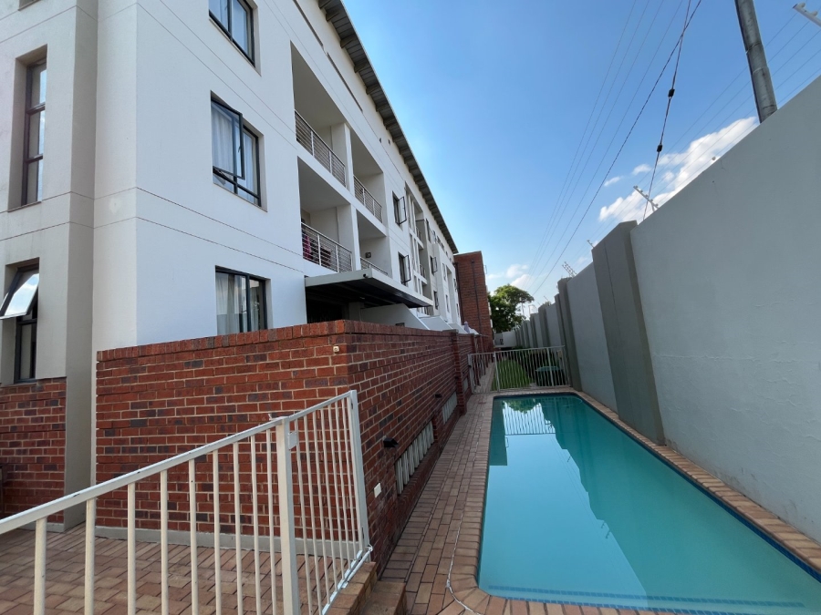 To Let 1 Bedroom Property for Rent in Edenburg Gauteng