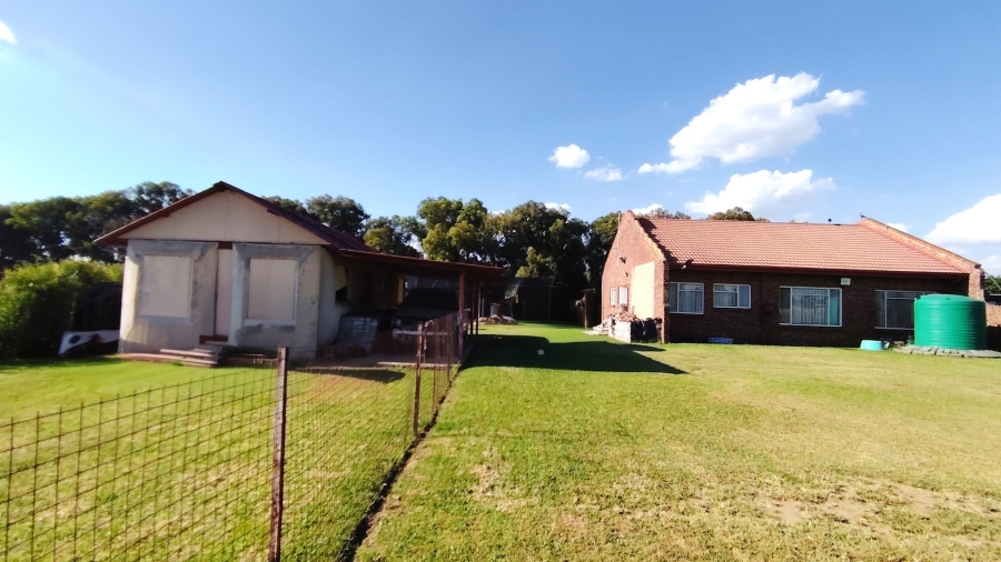 Commercial Property for Sale in Mooilande Gauteng