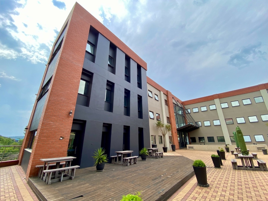 To Let commercial Property for Rent in Woodmead Gauteng