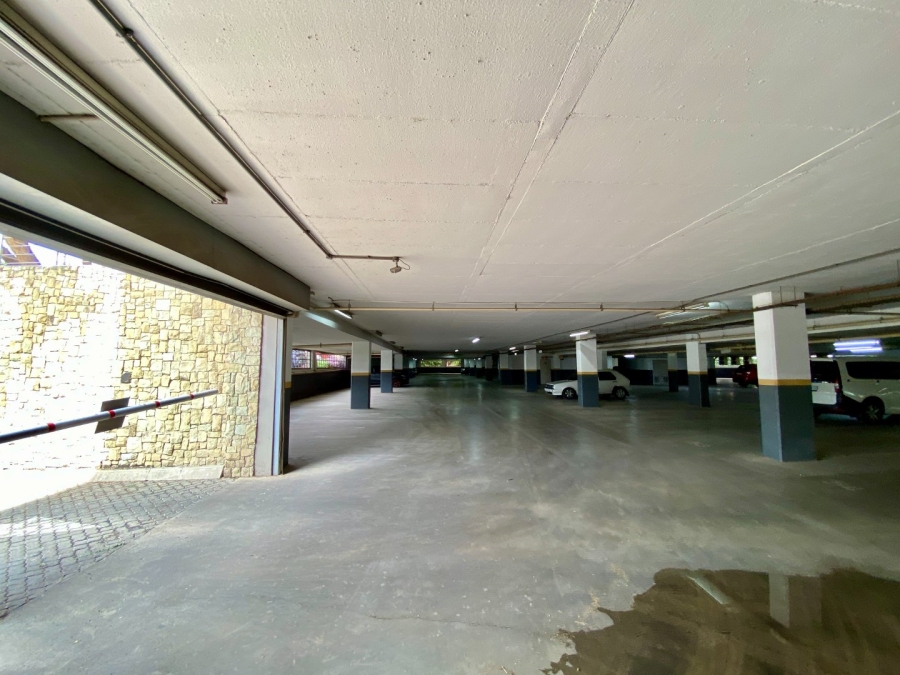 To Let commercial Property for Rent in Woodmead Gauteng