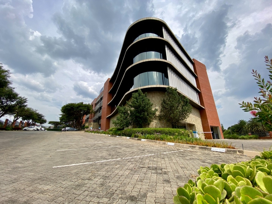 To Let commercial Property for Rent in Woodmead Gauteng