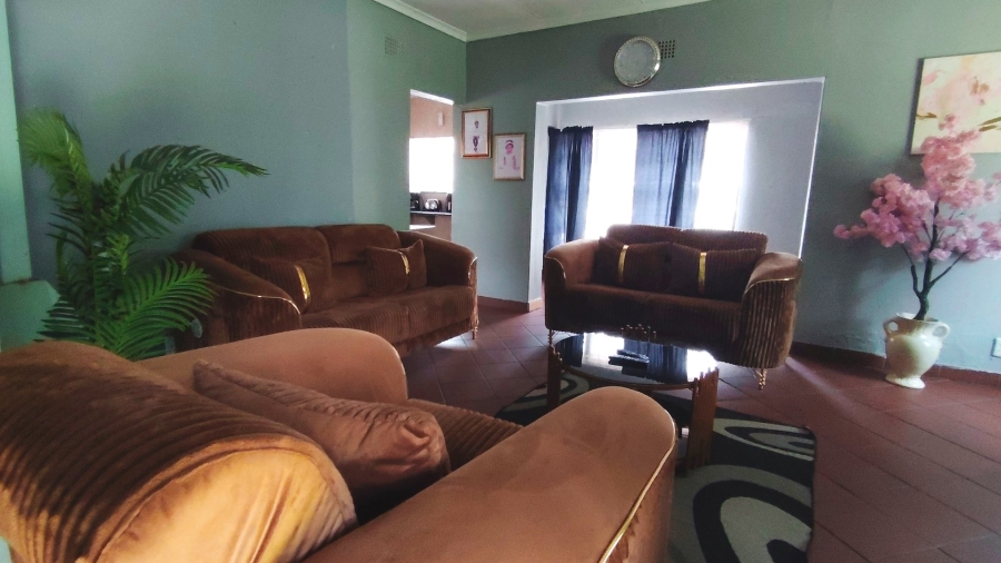 3 Bedroom Property for Sale in Vanderbijlpark SW 5 Gauteng