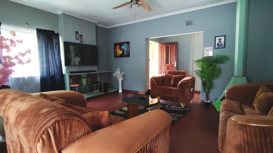 3 Bedroom Property for Sale in Vanderbijlpark SW 5 Gauteng