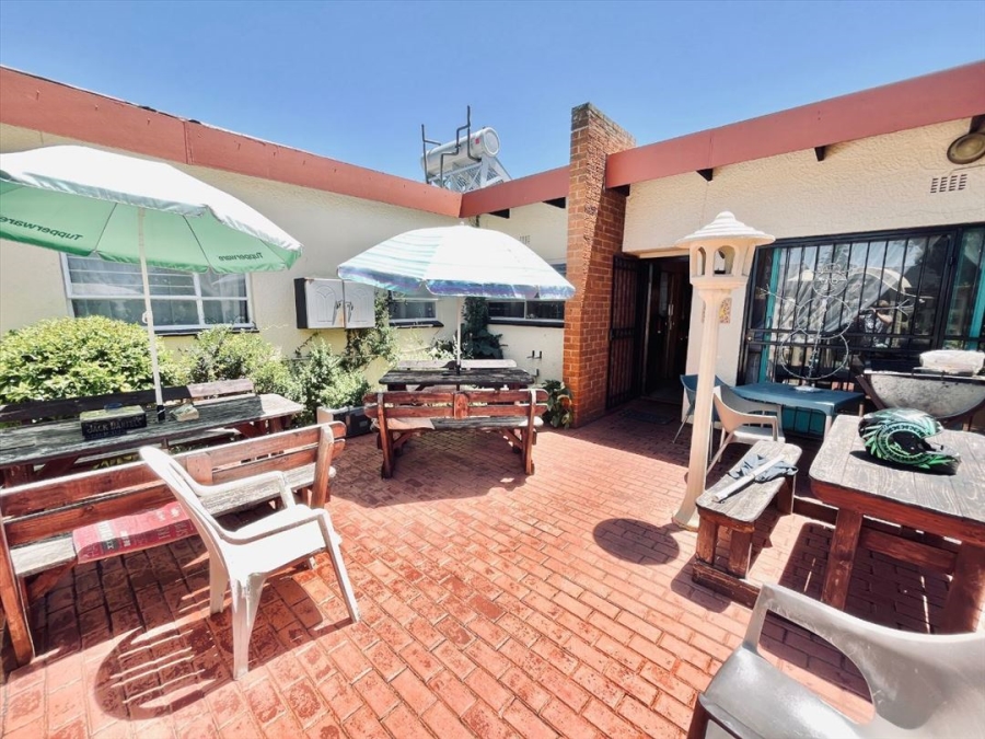 5 Bedroom Property for Sale in Parkrand Gauteng