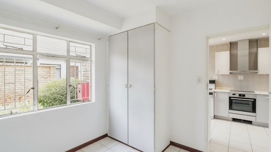 2 Bedroom Property for Sale in Bonaero Park Gauteng