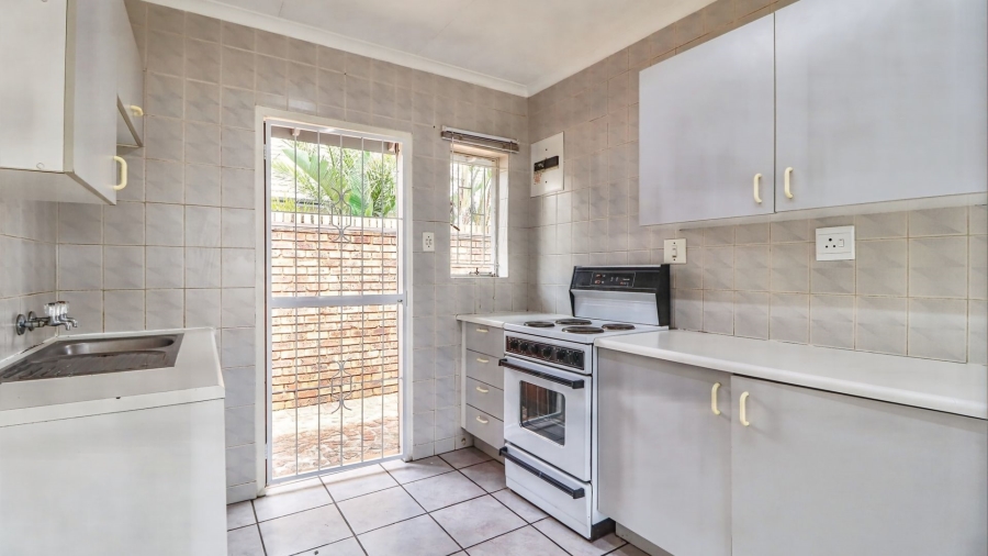 2 Bedroom Property for Sale in Bonaero Park Gauteng